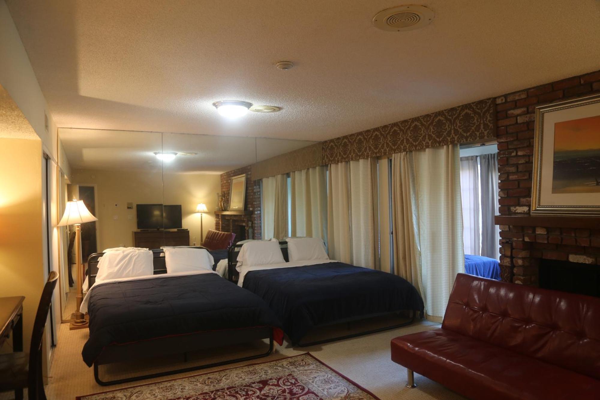 Bed And Breakfast In Hollywood Hills Los Angeles Extérieur photo