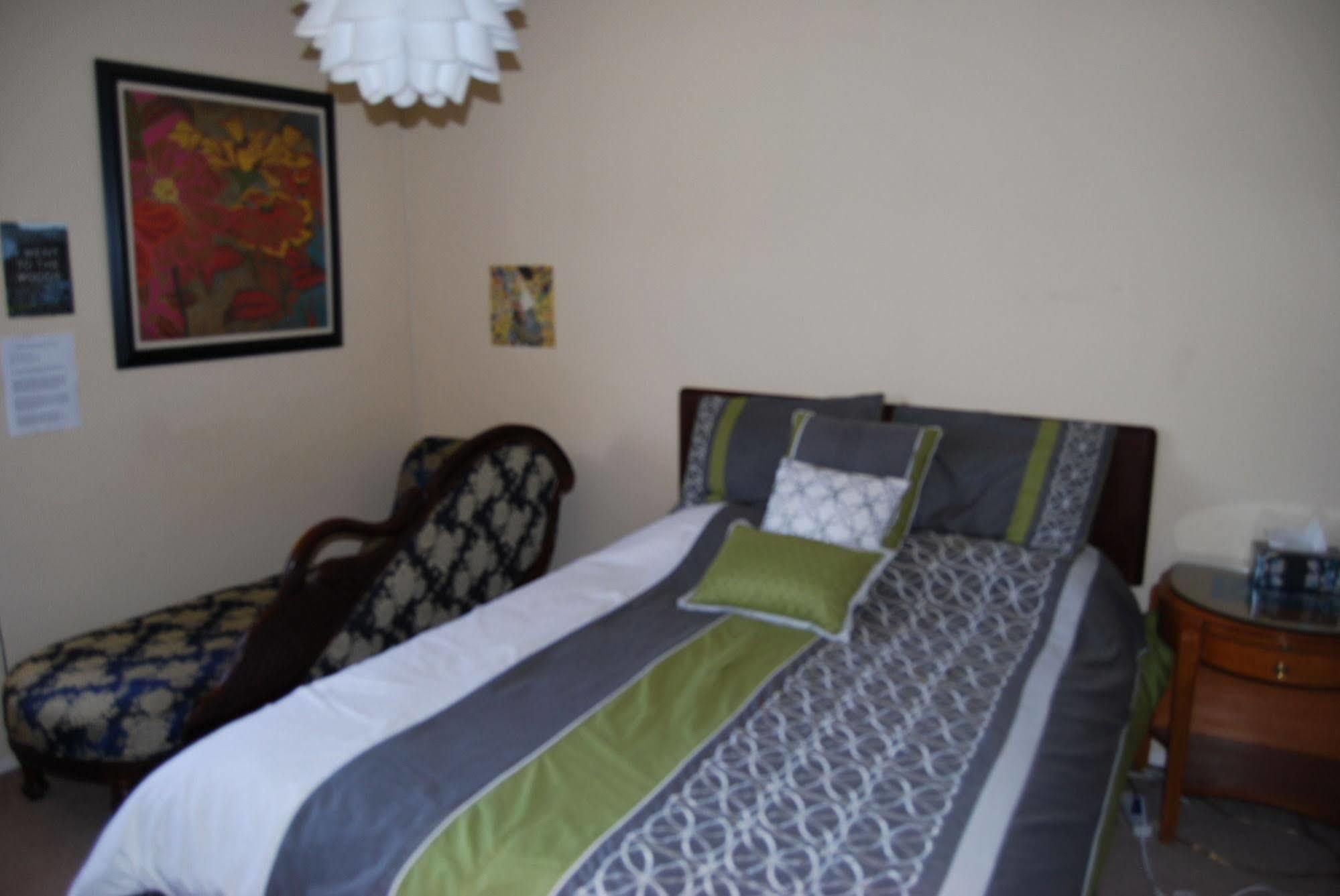 Bed And Breakfast In Hollywood Hills Los Angeles Extérieur photo